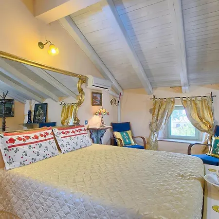 Oleandra Holiday home