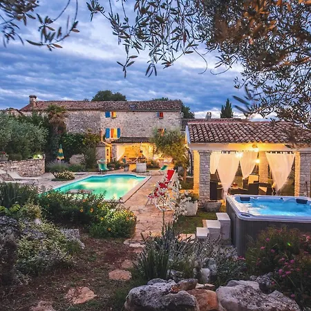 Oleandra Holiday home